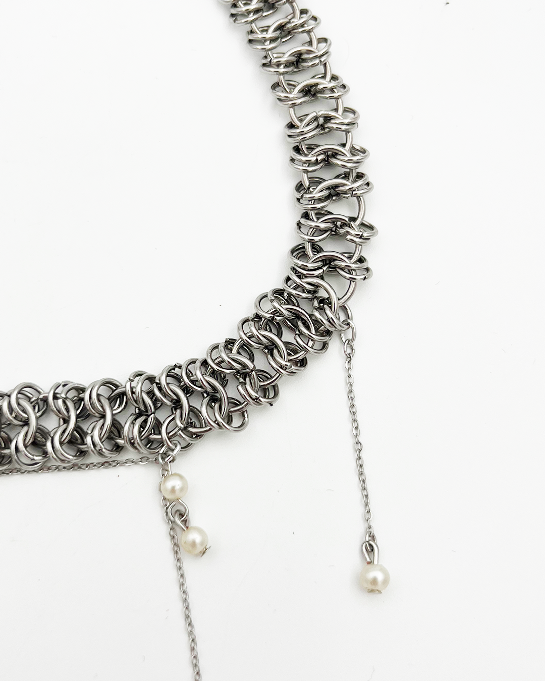 COLLIER_LUNA