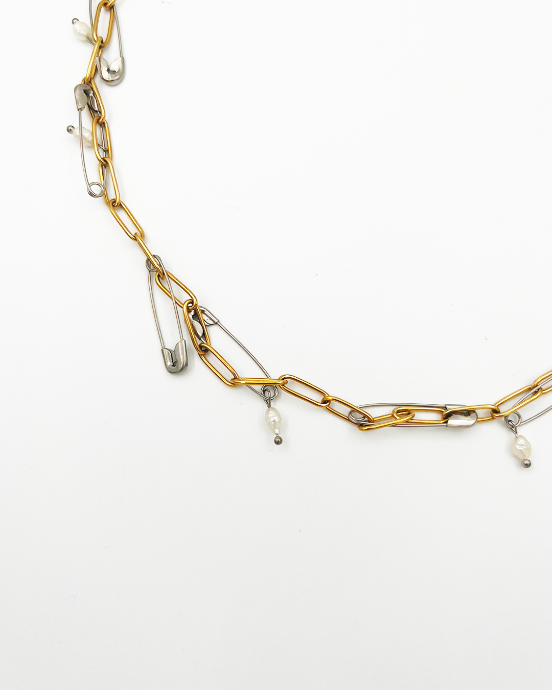 COLLIER_ÉPINGLE 1