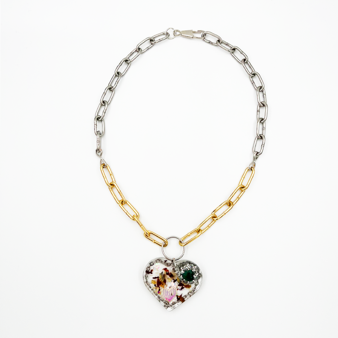 COLLIER_SACHA