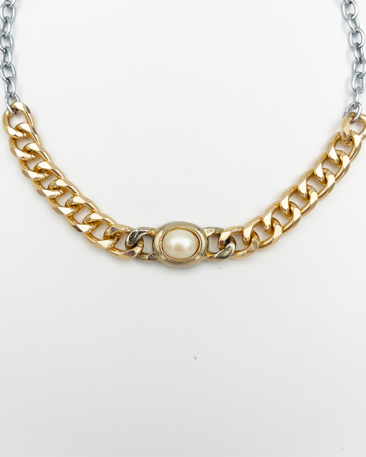 COLLIER_PEARL