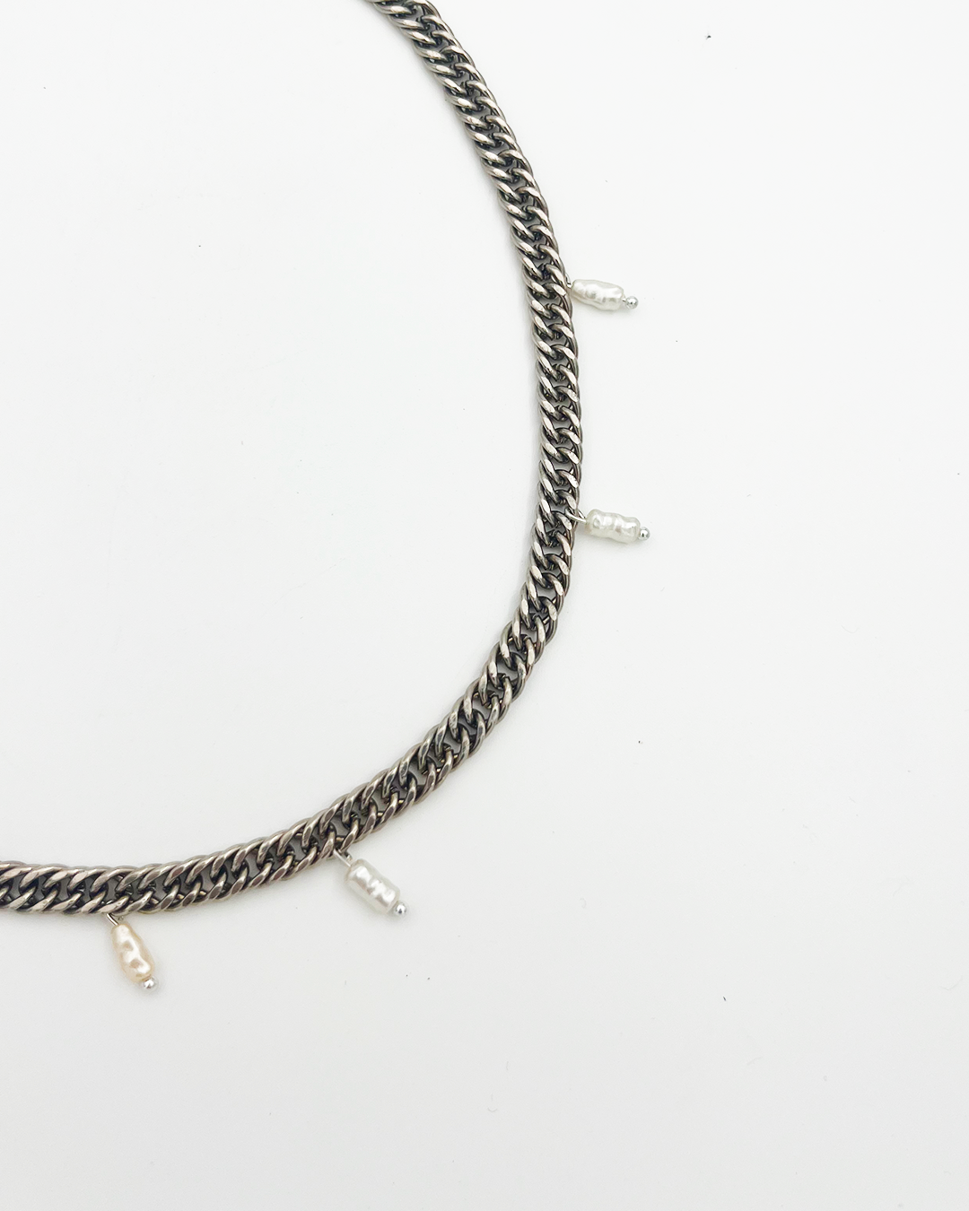 COLLIER_WHITE PEARL