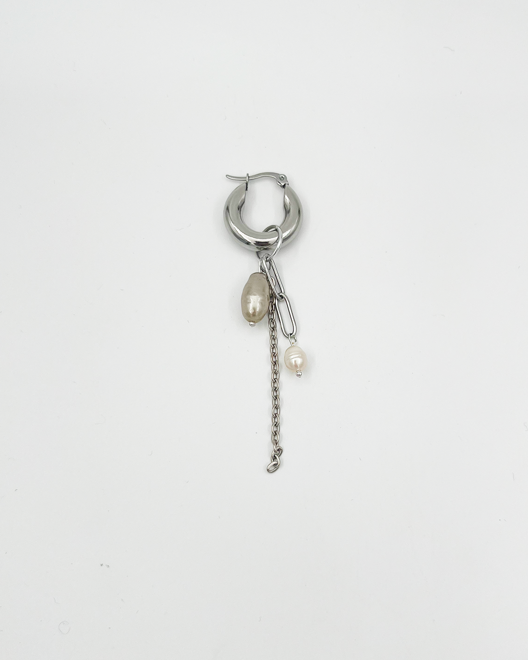 BOUCLES_WHITE PEARL PAIR