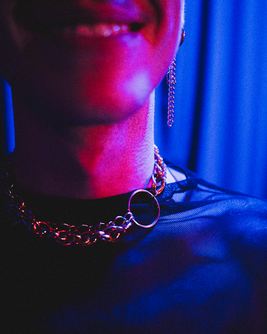 COLLIER_ORAM
