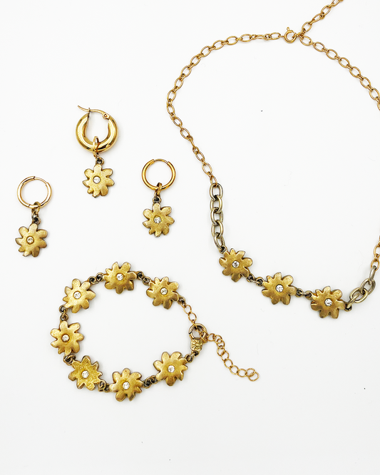 BOUCLE_FLOWER 2