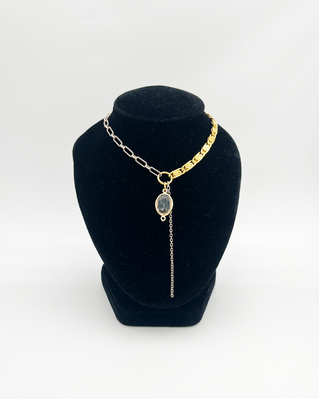 COLLIER_STRASS