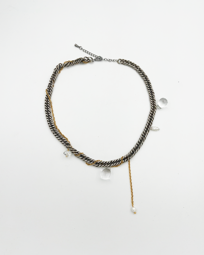 COLLIER_RAIN
