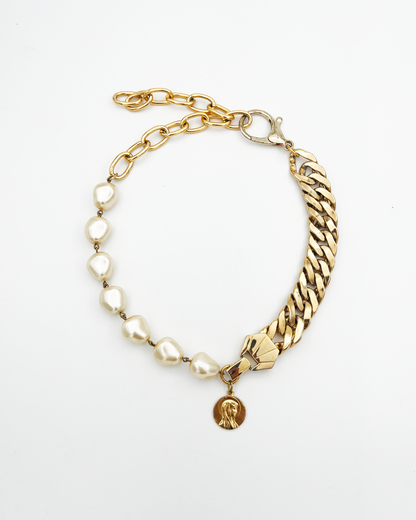COLLIER_PEARL
