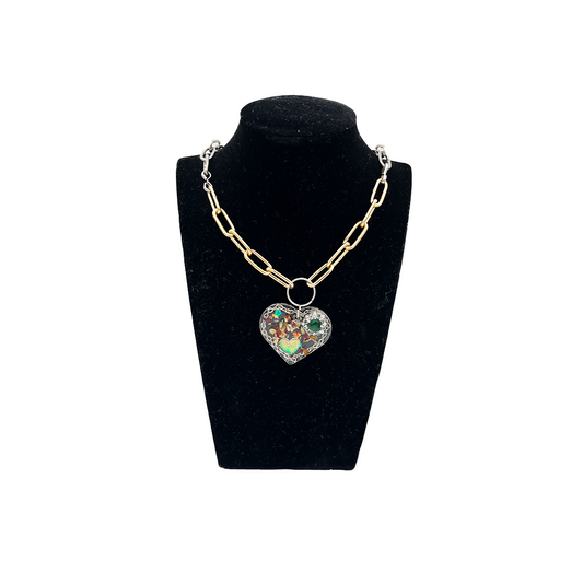 COLLIER_SACHA