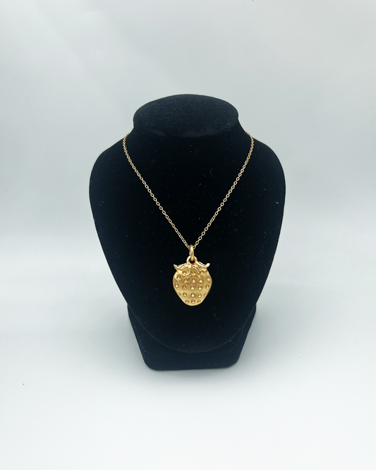COLLIER_STRAWBERRY