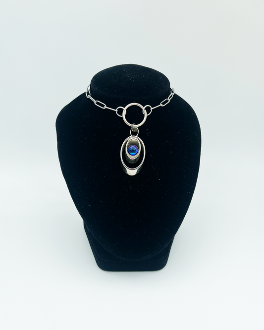 COLLIER_HYPNOTIC