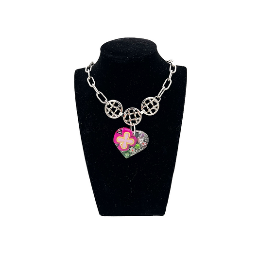 COLLIER_LOLA