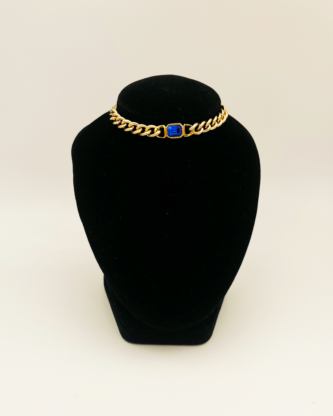 COLLIER_BLUE OCEAN