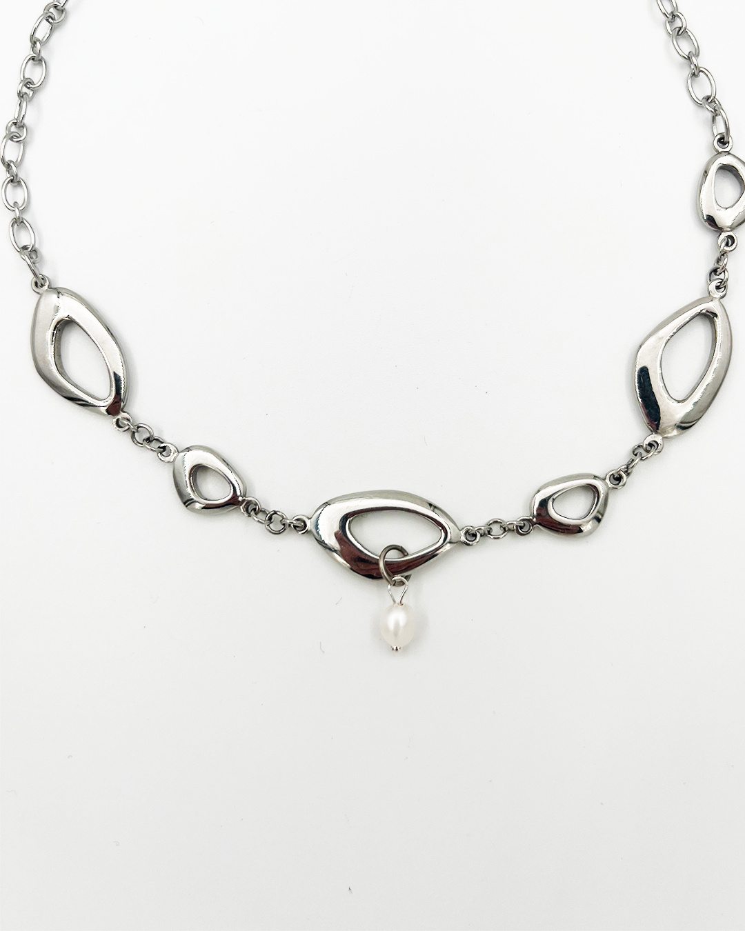 COLLIER_WHITE PEARL