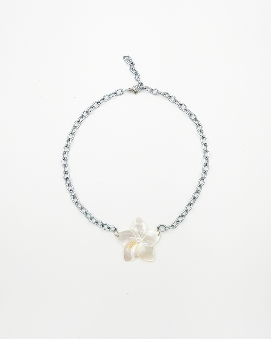 COLLIER_HIBISCUS ARGENTÉ