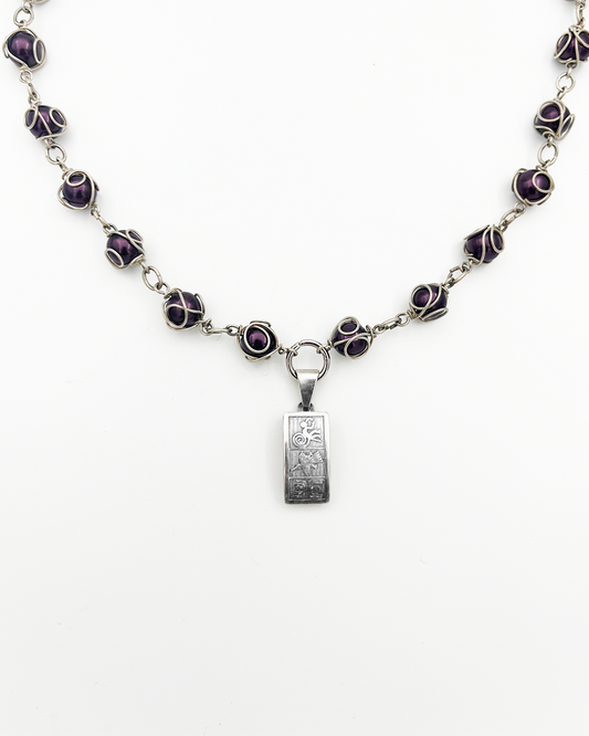 COLLIER_PURPLE