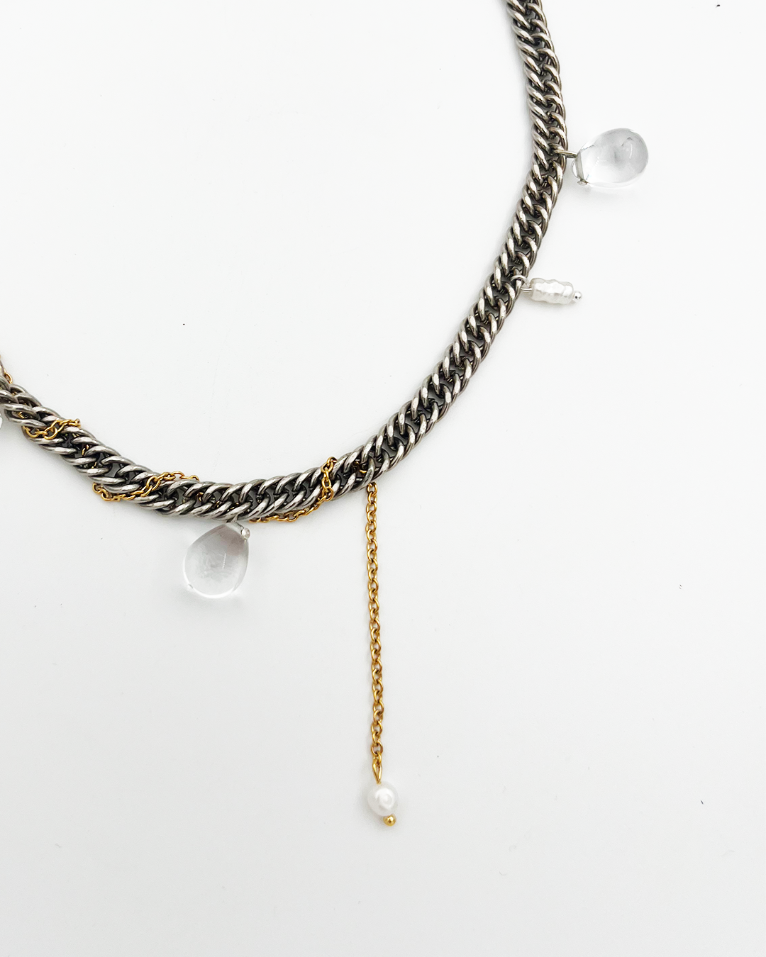 COLLIER_RAIN