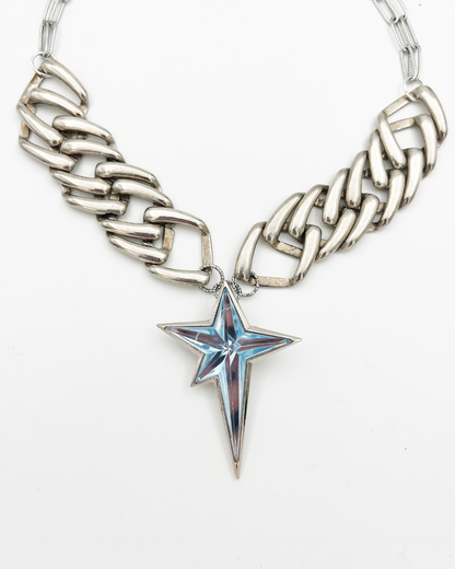 COLLIER_MUGLER