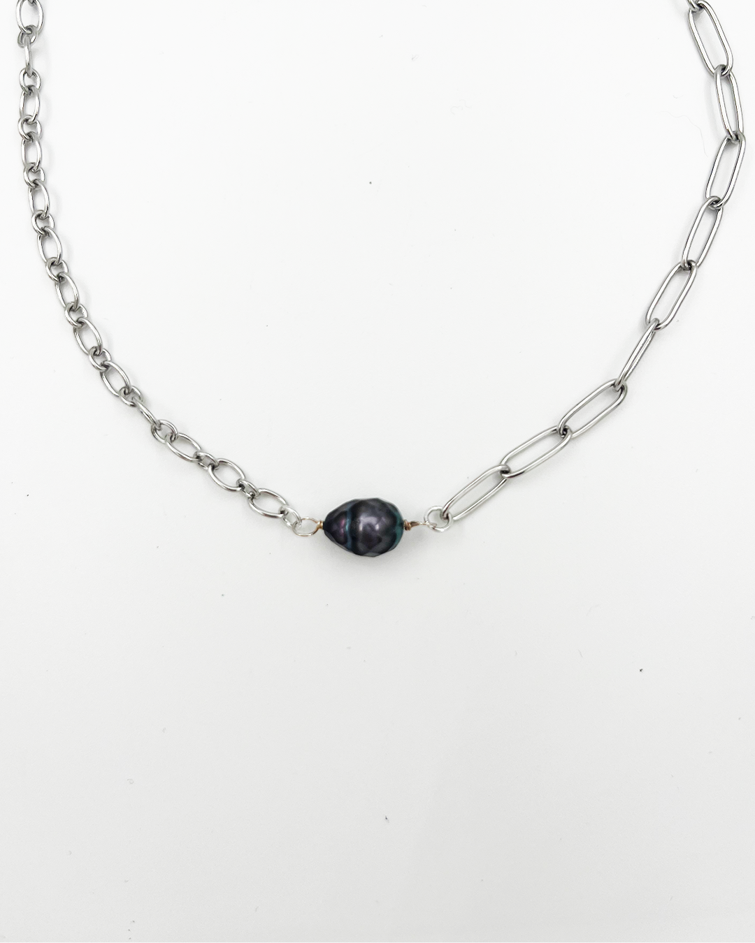 COLLIER_GREY PEARL