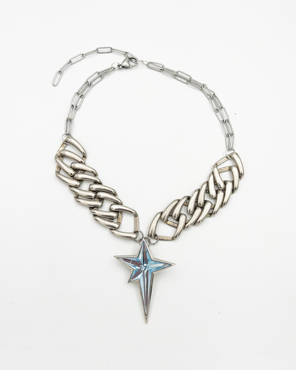 COLLIER_MUGLER