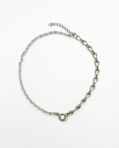 COLLIER_PEARL