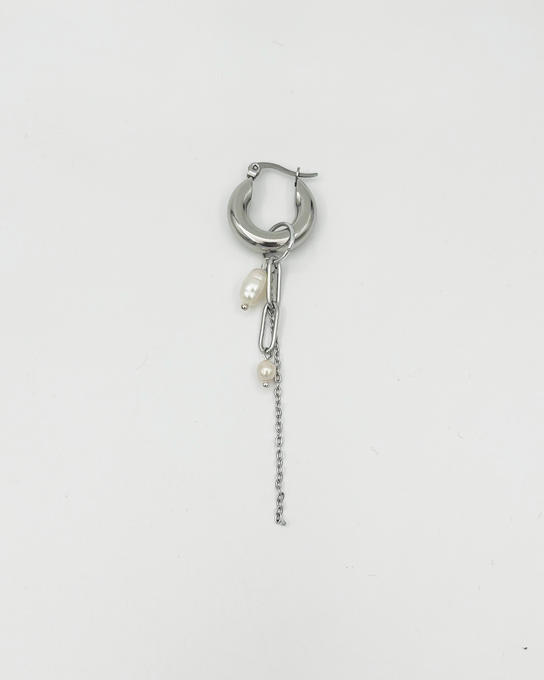 BOUCLES_WHITE PEARL PAIR