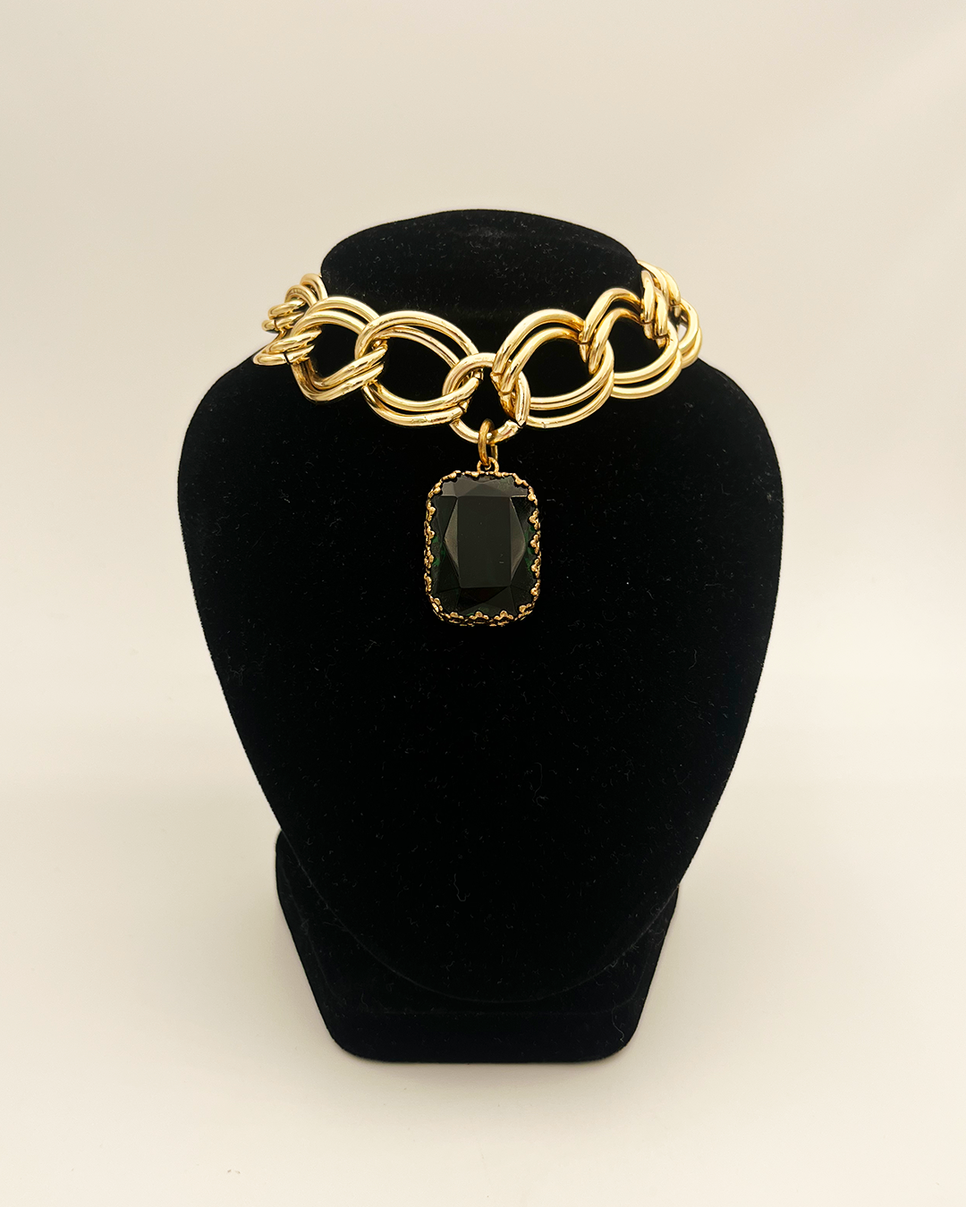 COLLIER_GREEN GEM
