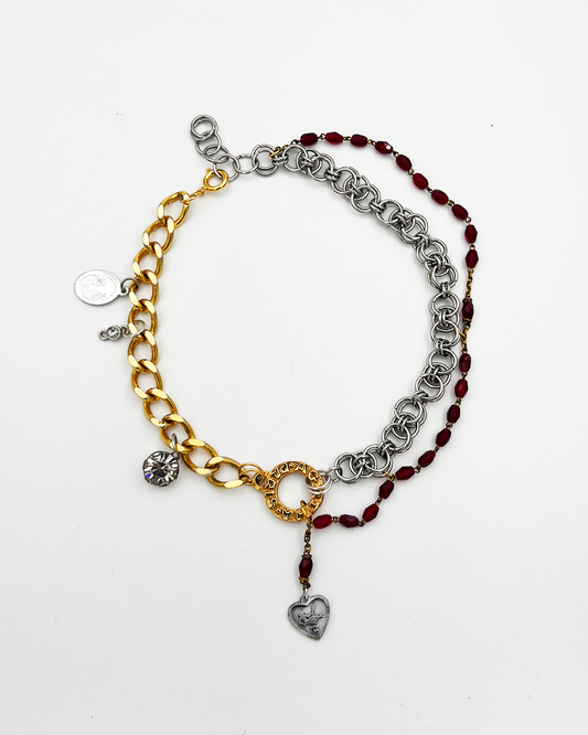 COLLIER_LANA