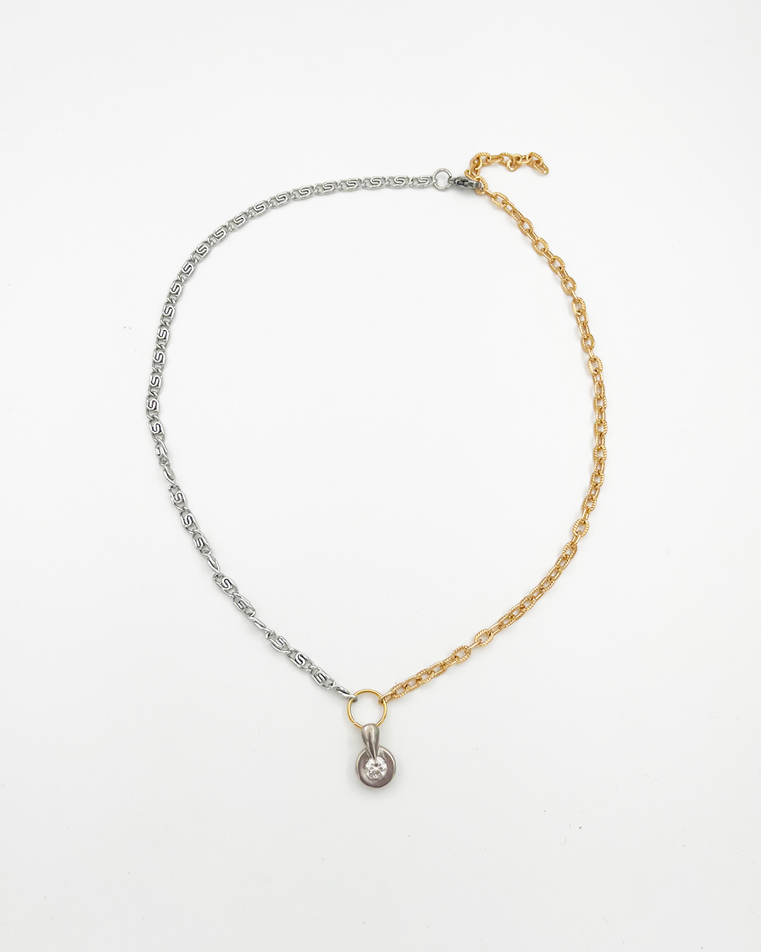 COLLIER_STRASS
