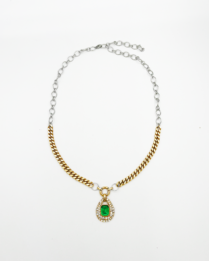 COLLIER_GREEN