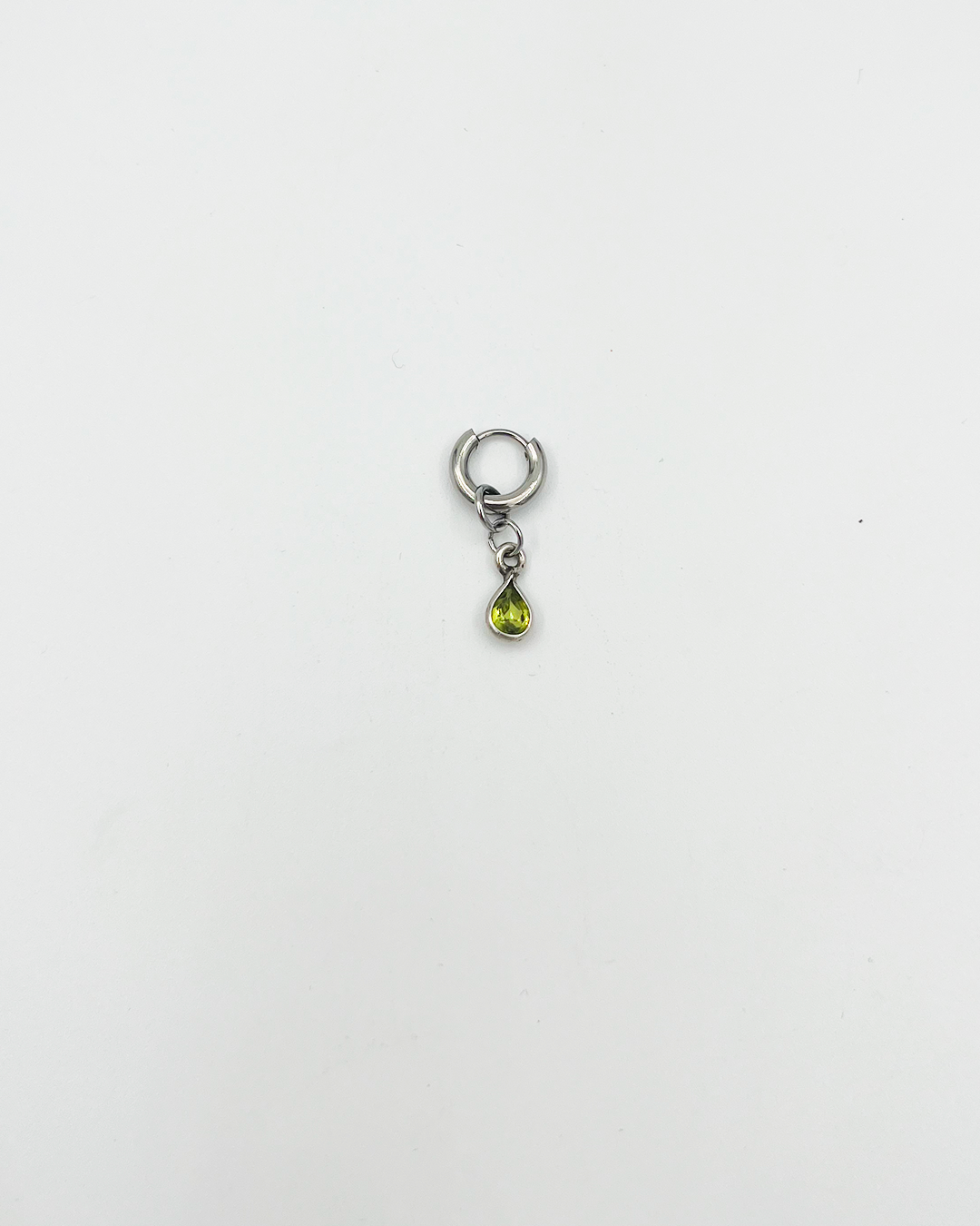 PIERCING_GREEN GEM